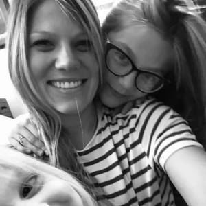 Meet your Posher, Stacy